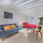 Lovely Flat In Montorgueil Paris