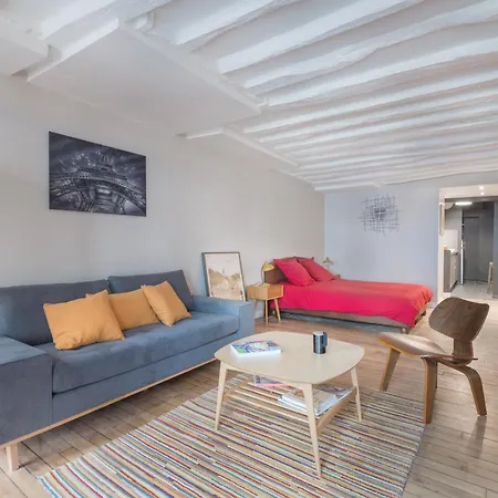 Lovely Flat In Montorgueil Parigi